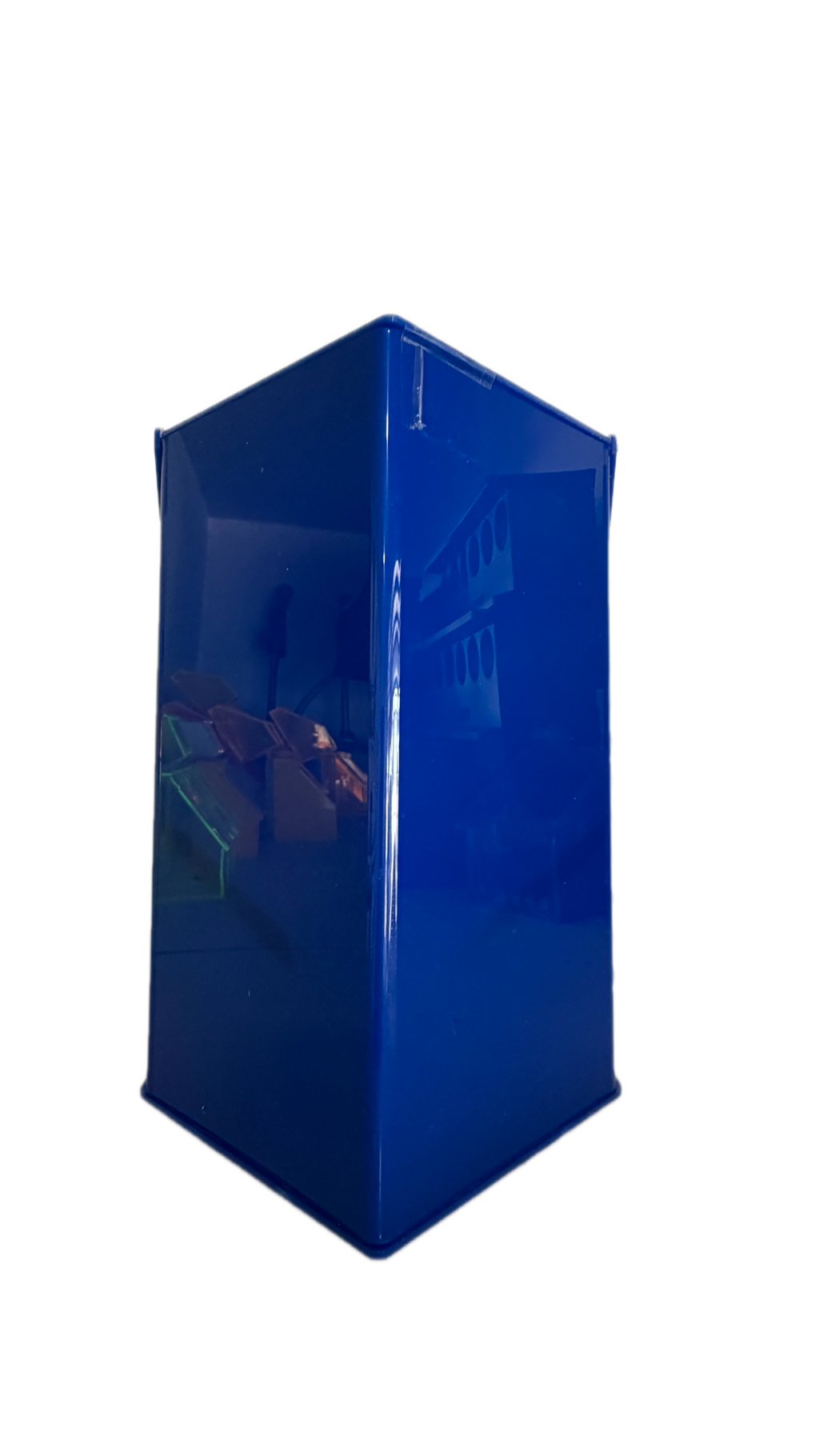 Corner Feeder