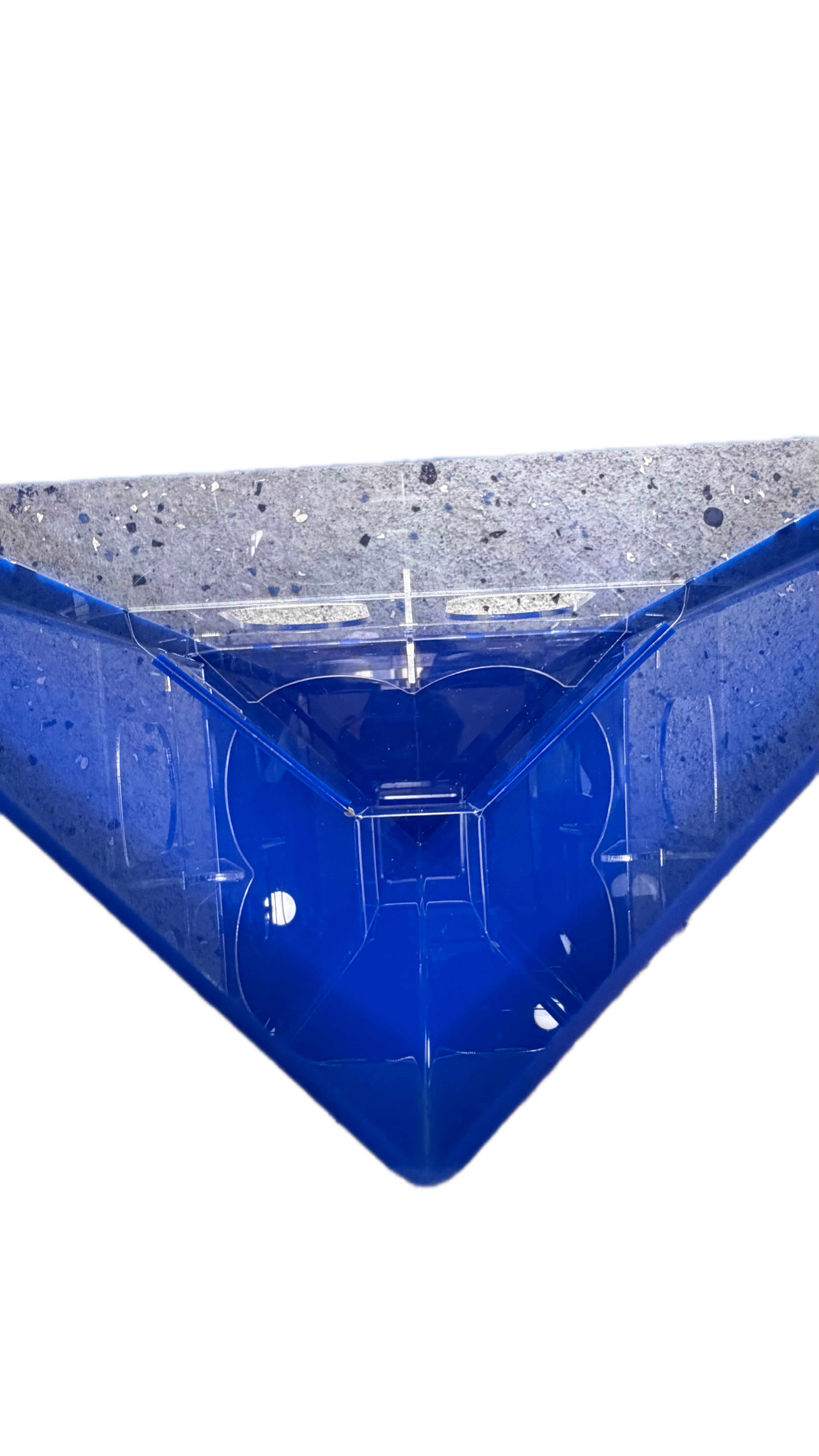 Corner Feeder